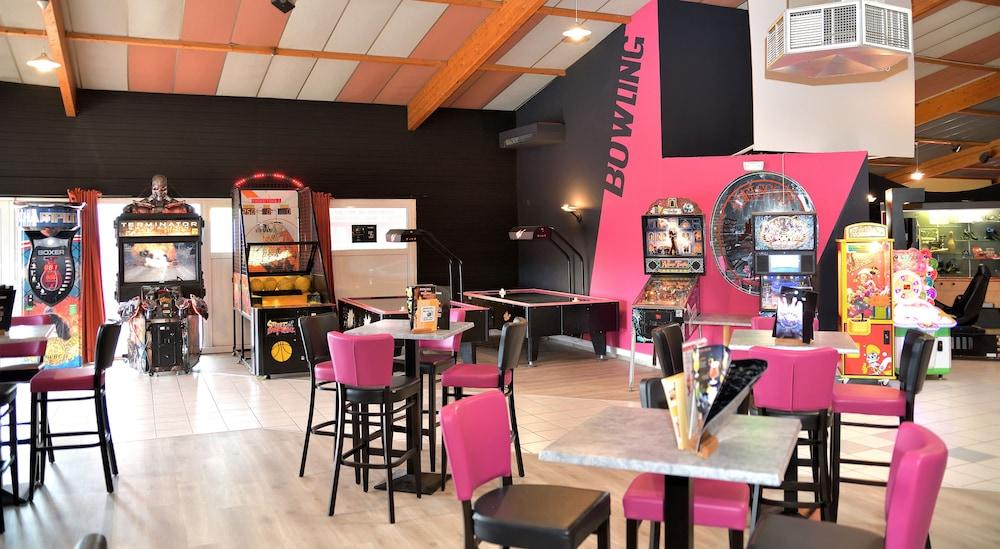 Cit'Hotel Restaurant Du Bowling De ミヨー エクステリア 写真