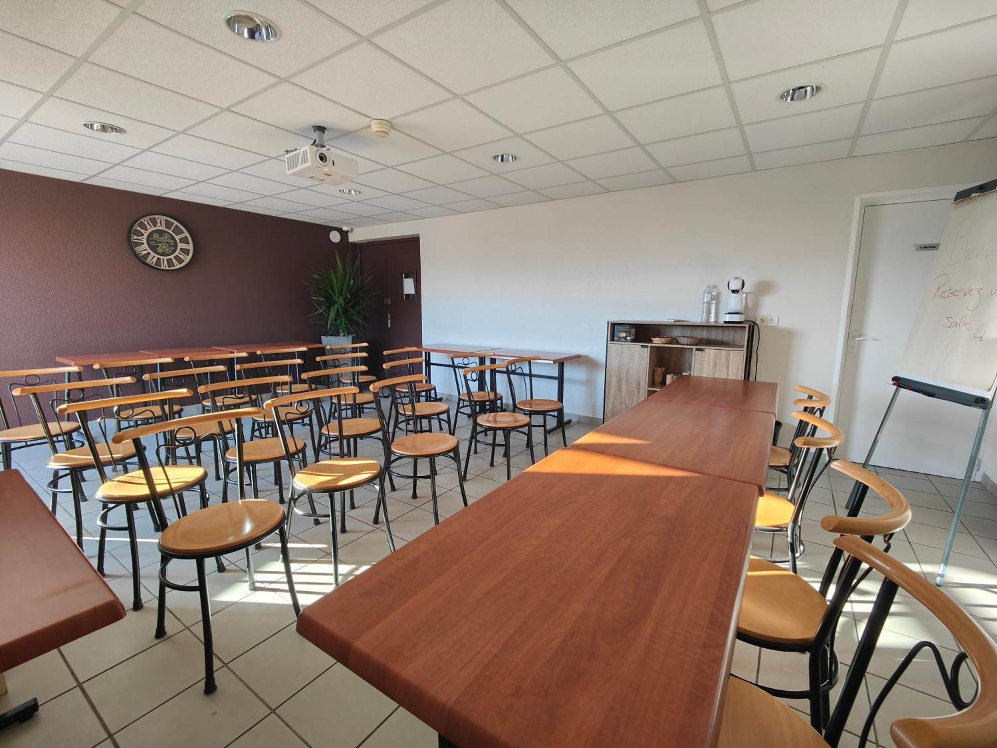 Cit'Hotel Restaurant Du Bowling De ミヨー エクステリア 写真