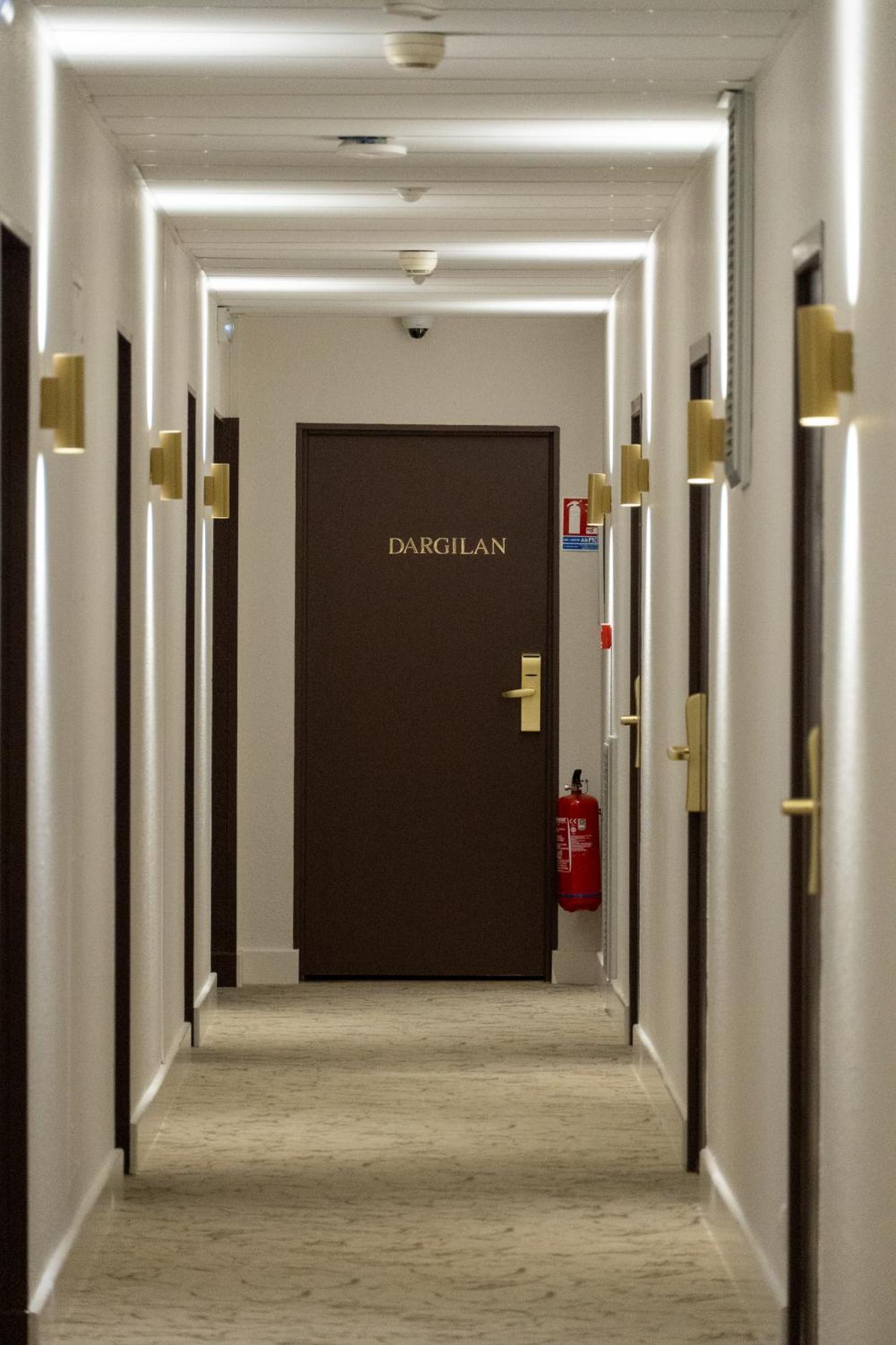 Cit'Hotel Restaurant Du Bowling De ミヨー エクステリア 写真